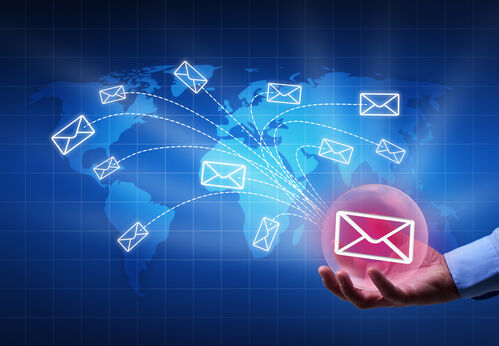 Simplelists features An image of a globe with envelopes coming out of it